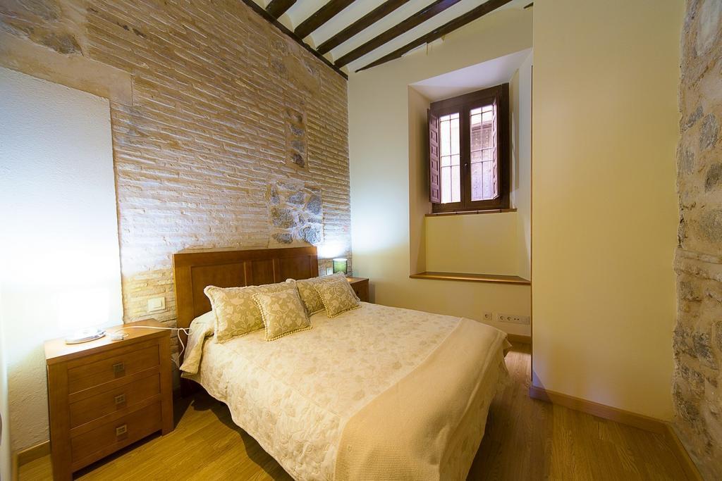 Apartamentos Del Casco Toledo Room photo