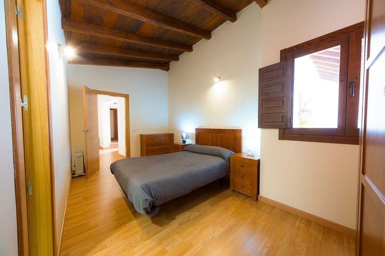 Apartamentos Del Casco Toledo Room photo